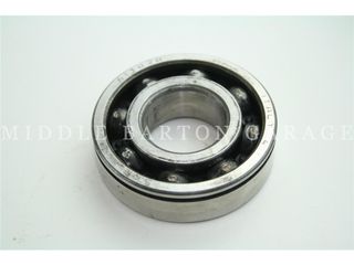 FRONT INPUT SHAFT GEARBOX BEARING 850
